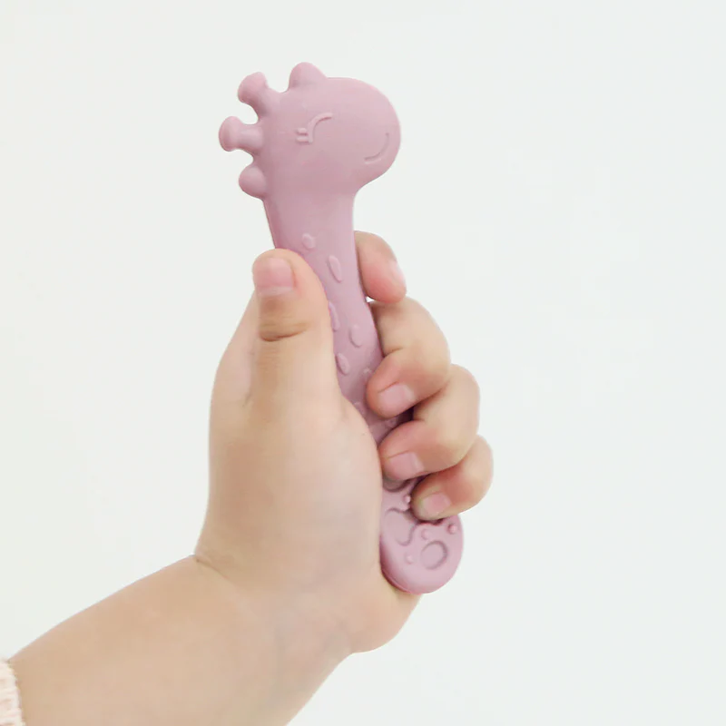 Cute Baby Giraffe First Stage Self-Feeding Spoons (Pack of 2) - Image 3