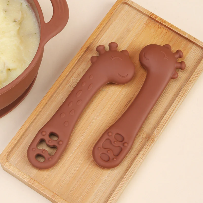 Cute Baby Giraffe First Stage Self-Feeding Spoons (Pack of 2) - Image 4